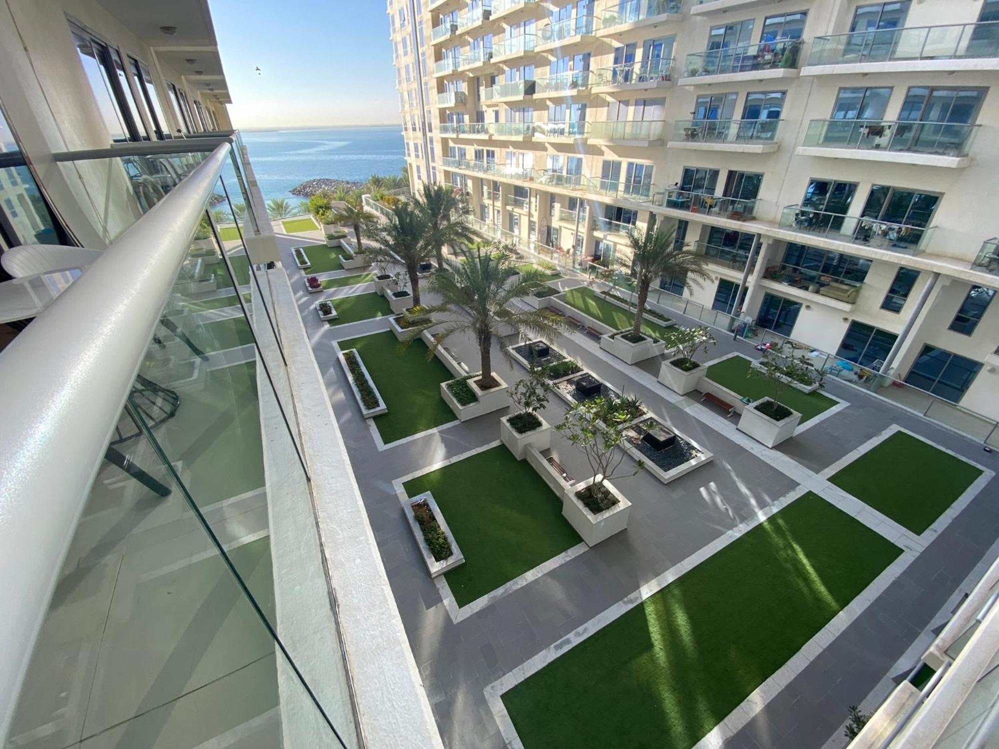 Marjan Island Beautiful Apartment Sea Side View Beach Luxury Rooms Ras Al Khaimah Uae Exterior photo